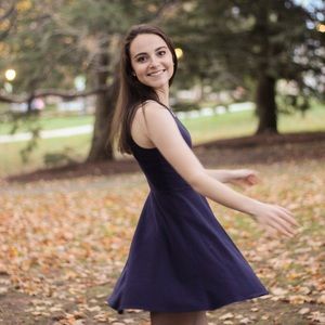 Meet your Posher, Laurel